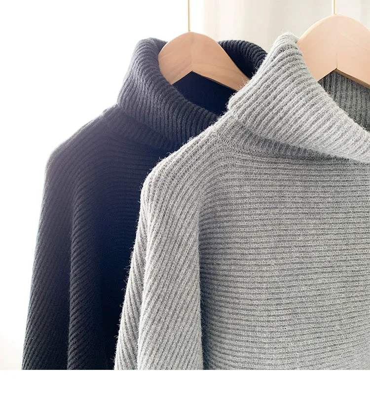 211577 - Knitting Cape (40% Off)