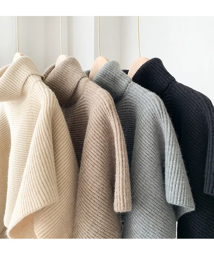 211577 - Knitting Cape (40% Off)