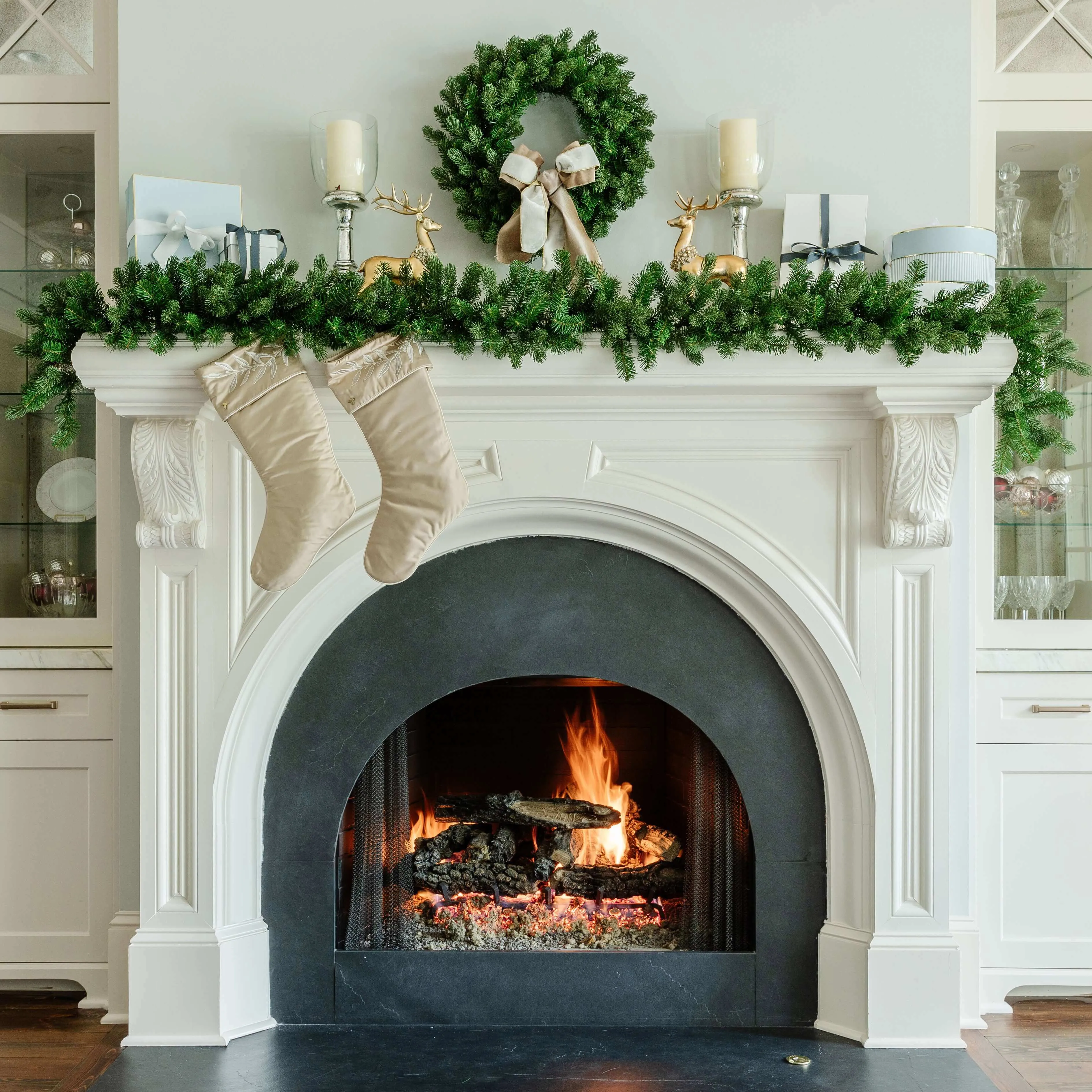 24" King Fraser Fir Wreath with Warm White LED Lights (Battery Operated)