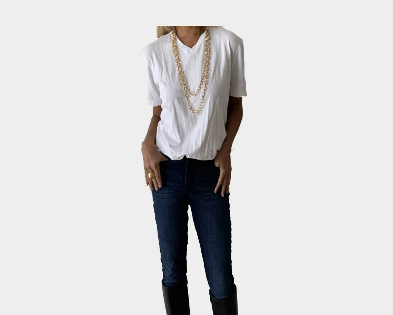 6 White T-Shirt - The Bond Street