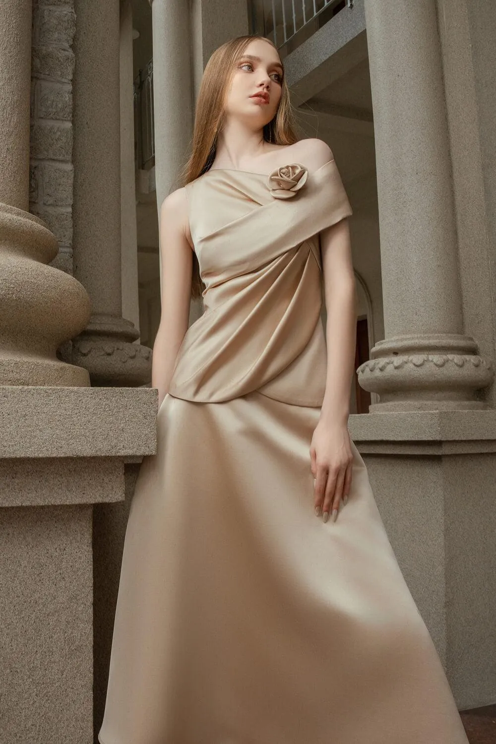 Chanmi A-line Nacre Taffeta Midi Skirt