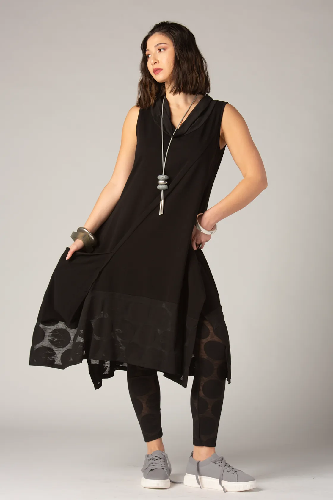 LUUKAA N/S Tunic in Black Dots