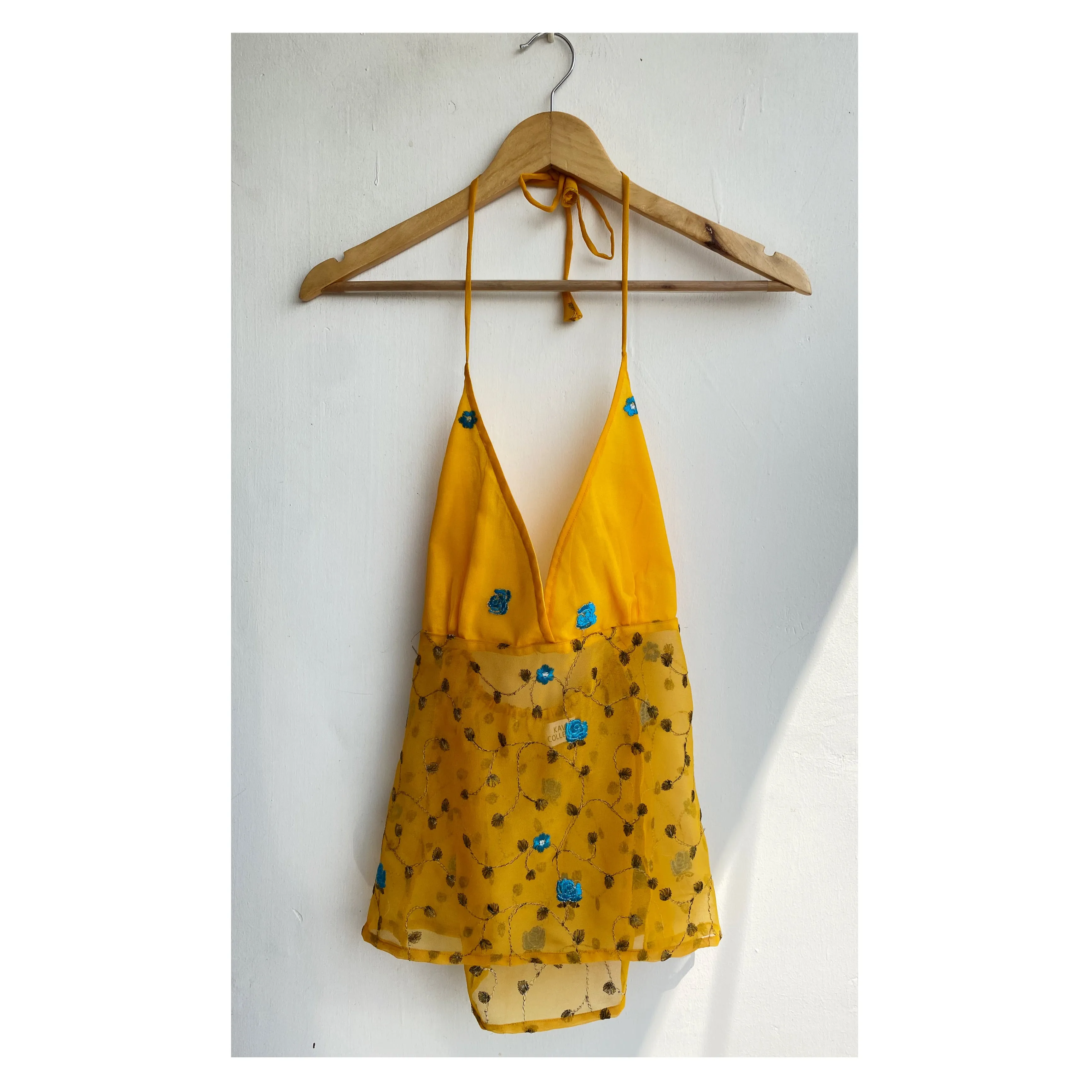Yellow rose embroidery top